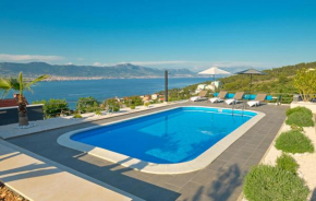 Stunning home in Mastrinka with WiFi, Heated swimming pool and 3 Bedrooms
